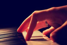 意甲硝烟再起：钢铁与荣耀的较量，谁能笑傲亚平宁？